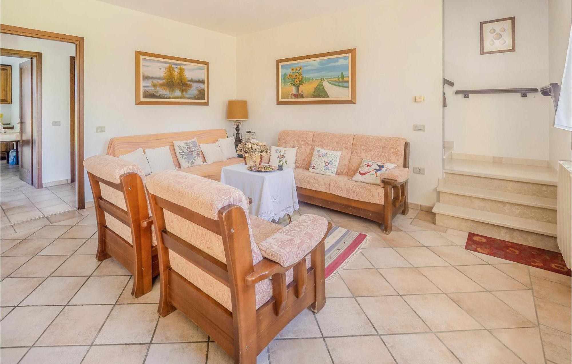 Awesome Home In Ariano Nel Polesine With Kitchen San Basilio Buitenkant foto